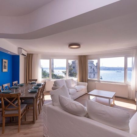 Contemporary Waterfront Apt With A Stunning View Provincia di Provincia di Istanbul Esterno foto